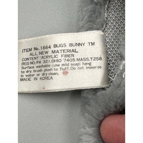 Vintage 1990 BUGS BUNNY Hand Puppet Plush 50th Birthday Collection - Picture 8 of 10